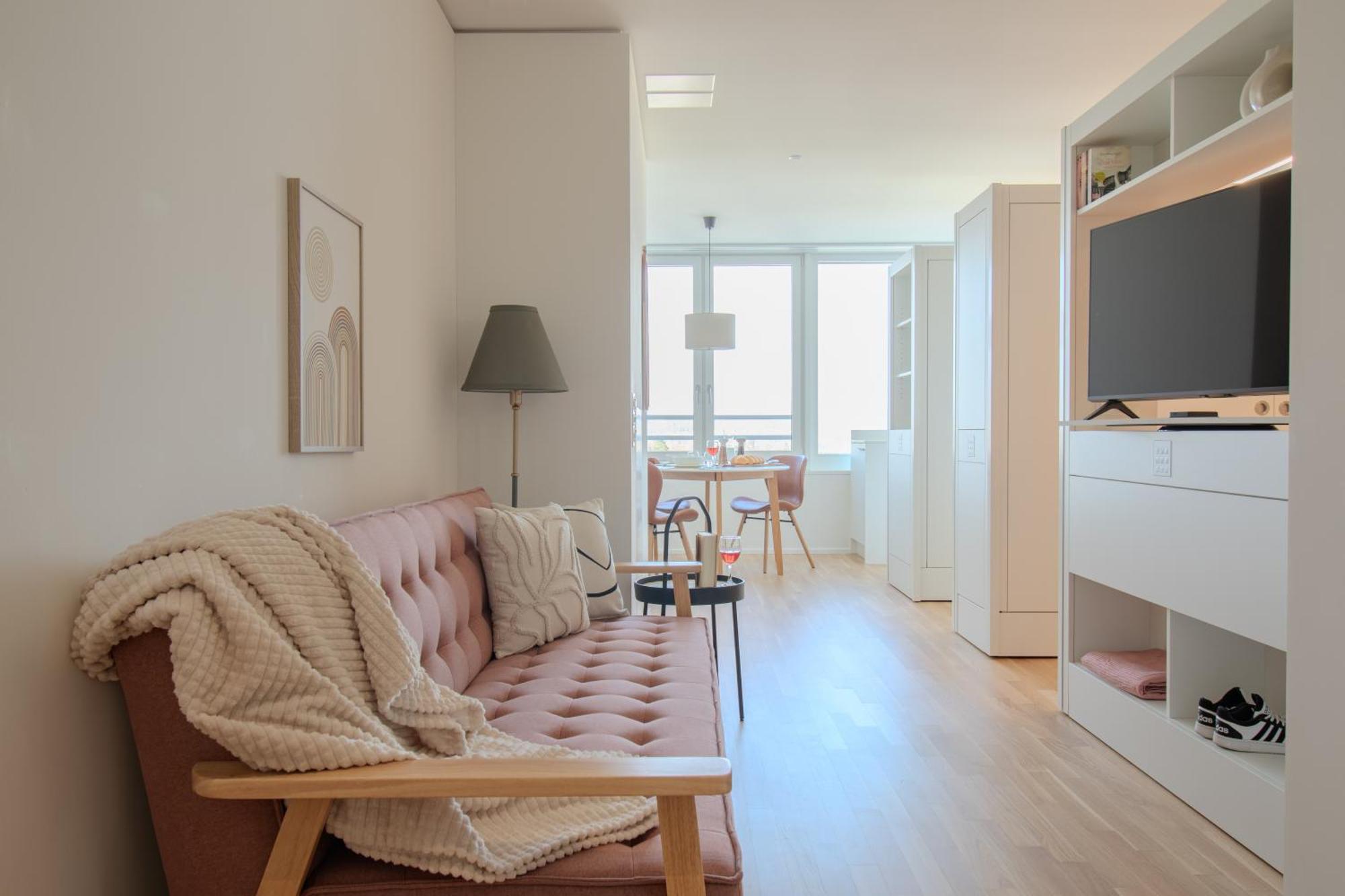 Loewe Apartments Am Rheinfall Neuhausen Am Rheinfall Eksteriør bilde